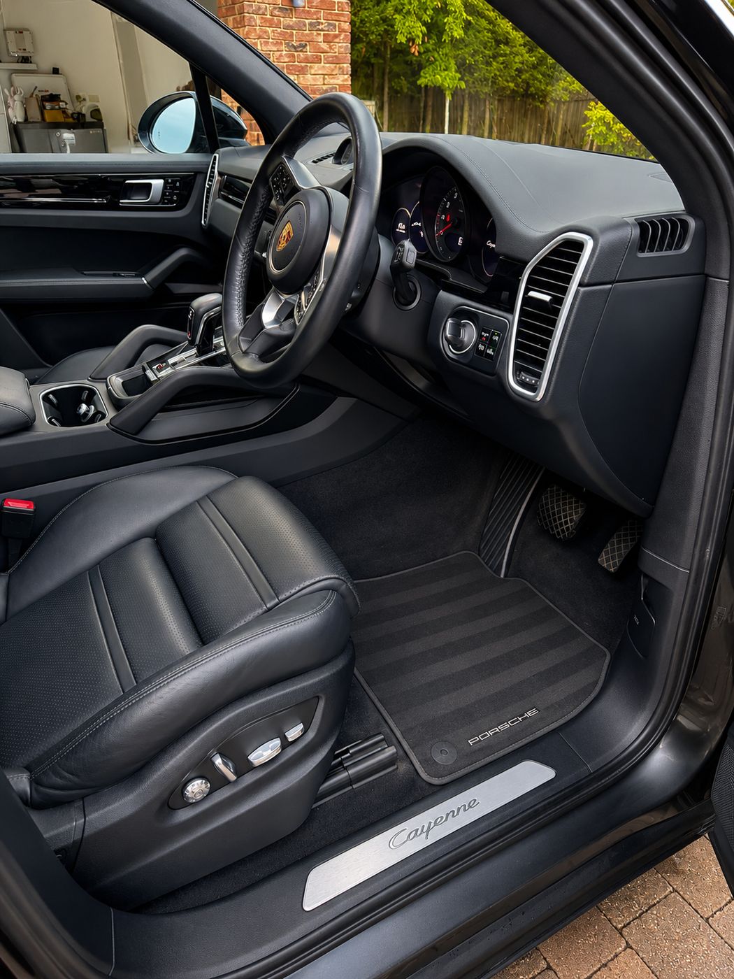 Porsche interior